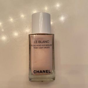 Chanel Rosy Light Drops Highlighter
